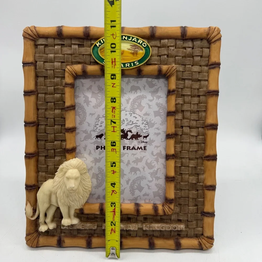 Disney Kilimanjaro Safaris Photo Frame Animal Kingdom Vintage Bamboo Lion Brown